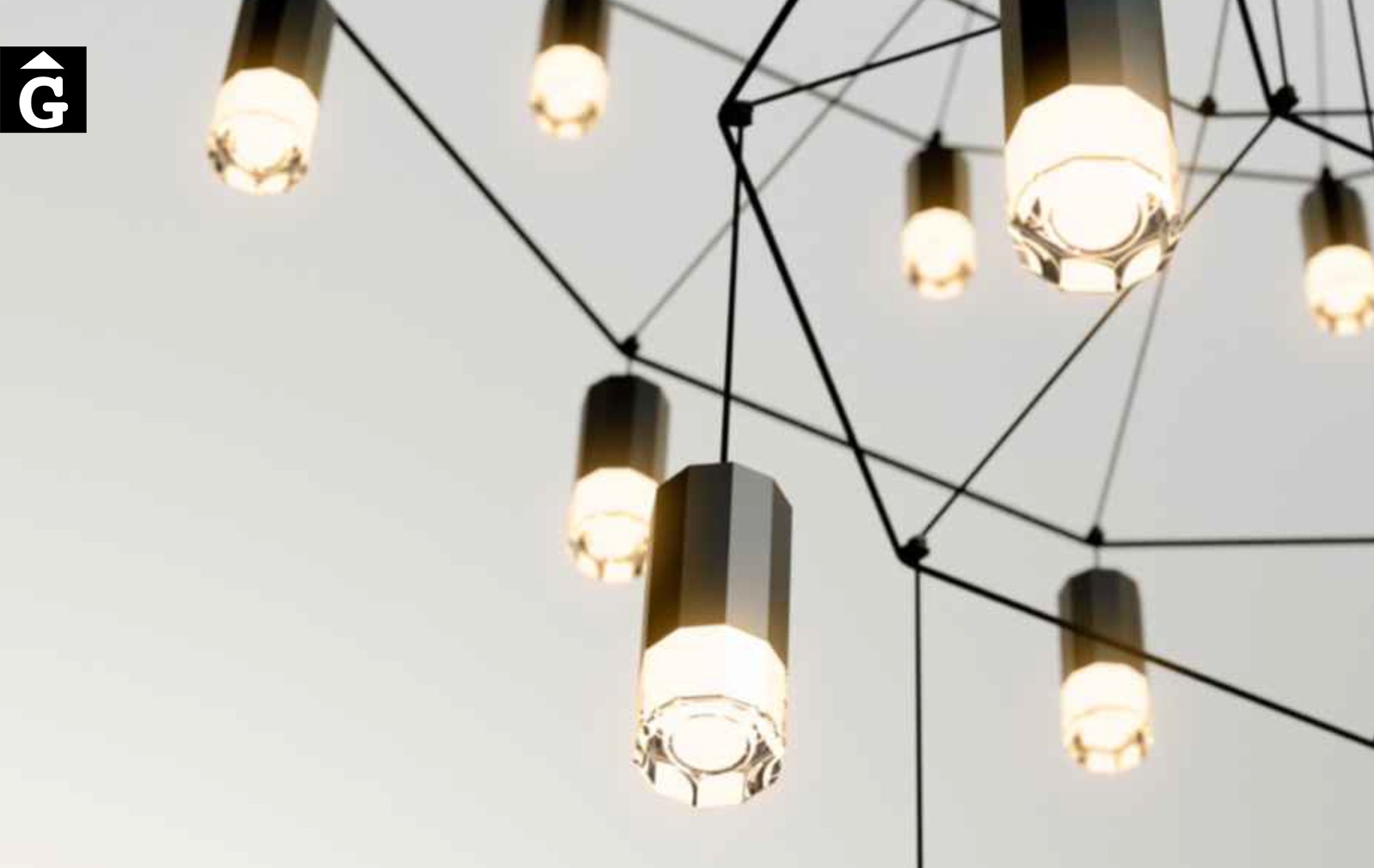 Detall lampada a sostre Wireflow Vibia by mobles Gifreu