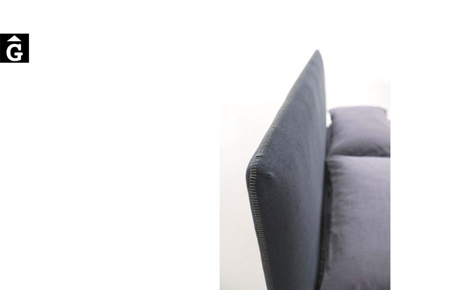 Llit Adele detall costura - Ditre Italia llits entapissats disseny i qualitat alta by mobles Gifreu