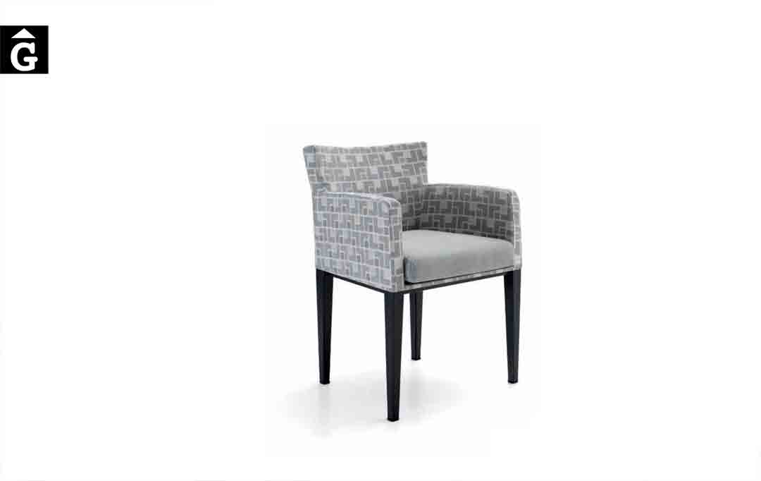 Cadira-de-braçaos-Jessi-Pure-Designs-mobles-Gifreu
