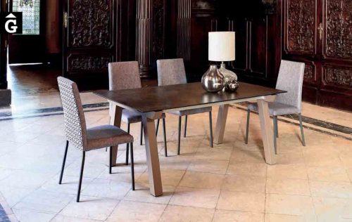 Taula-Nordic-imatge-principal-Pure-Designs-mobles-Gifreu