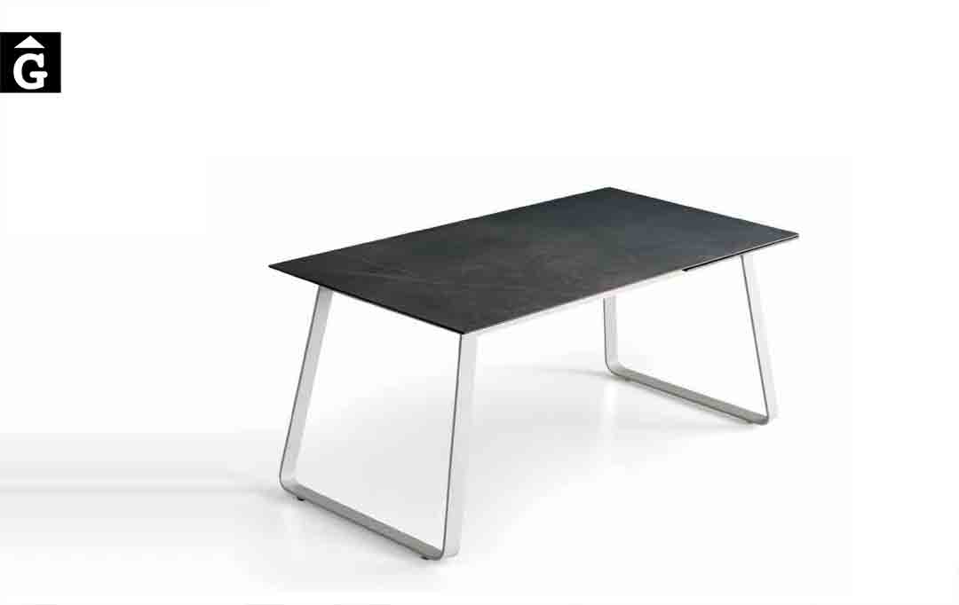 Taula-menjador-Mika-fons-blanc-Pure-Designs-mobles-Gifreu