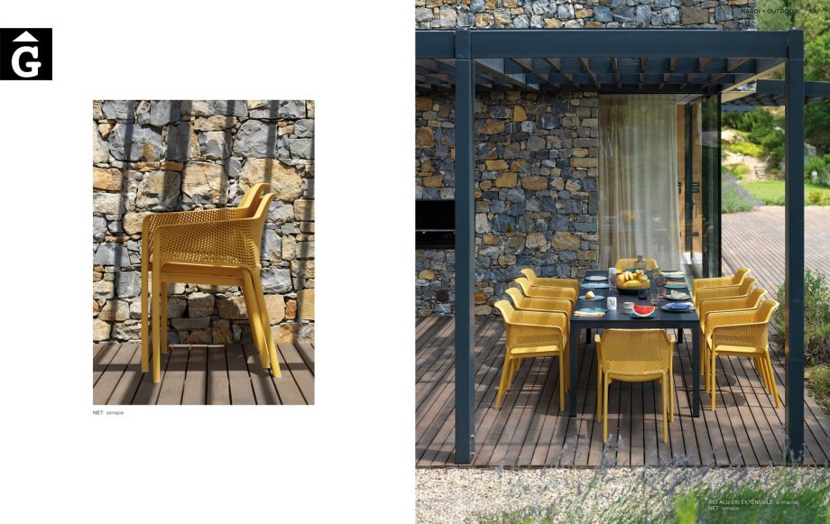Taula Rio Alu i cadira Net Senape | Vista lateral | Nardi | mobiliari d'exterior amb disseny i a preus perfectes