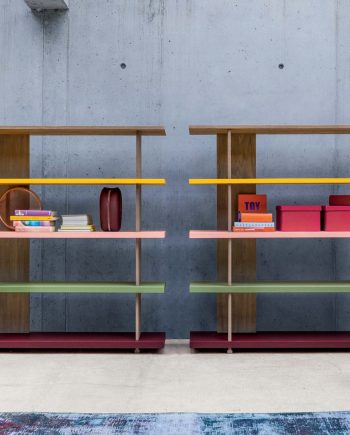 Moble llibreria massissa roure Zero16 Colors vius by Devina Nais i mobles Gifreu