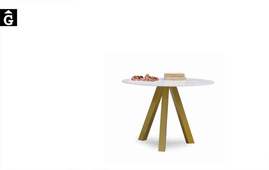 Taula-rodona-Water-fixa-sobre-Dekton-fons-blanc-Pure-Designs-mobles-Gifreu