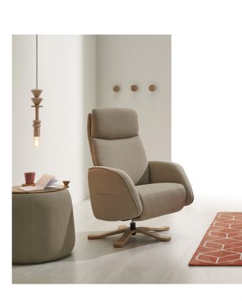 Butaca relax Panda peu central fusta | Reyes Ordoñez Sofas disseny i qualitat alta distribuïdor oficial mobles Gifreu