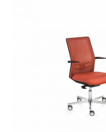 Cadira despatx Equis de Jorge Pensi | Vista perfil | Dile | mobiliari d'oficina molt interessant | mobles Gifreu | botiga | Contract | Mobles nous oficina