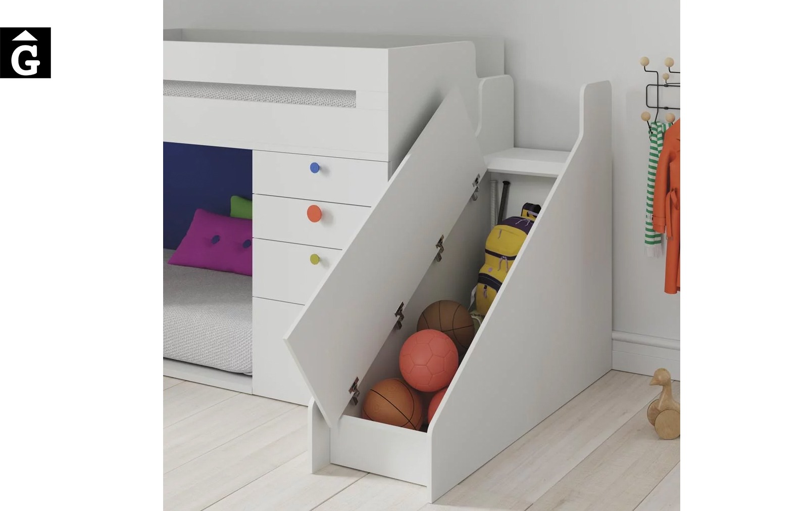 Habitació infantil amb llit tobogan | detall espai per desar sota tobogan | llits abatibles | Pràctics, saludables i segurs | Jotajotape | mobles Gifreu