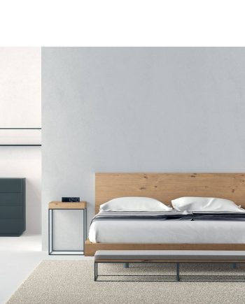 Habitació llit gran capçal pla xapa roure natural | Besform mobles Gifreu | Mobles de qualitat i a mida | Girona