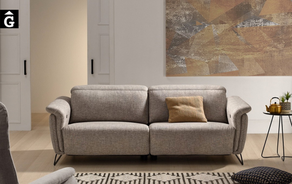 Sofà petit relax elèctric Ashley | Bobbio | Sofàs a mida | grans | llargs | Moderns | Modulars | Per a casa | Comprar sofà | mobles Gifreu | Botiga | Distribuïdor Girona