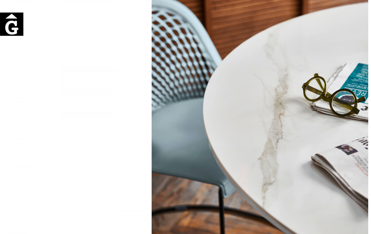 Taula rodona Infinity detall | Sobre crystalceramic | MIDJ |Taules i cadires de disseny actual | modern i conservador| casual i elegant | mobles Gifreu | Productes de qualitat