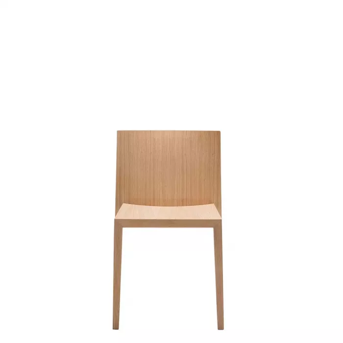 Sail cadira, dissenyada per Piergiorgio Cazzaniga, vista de front