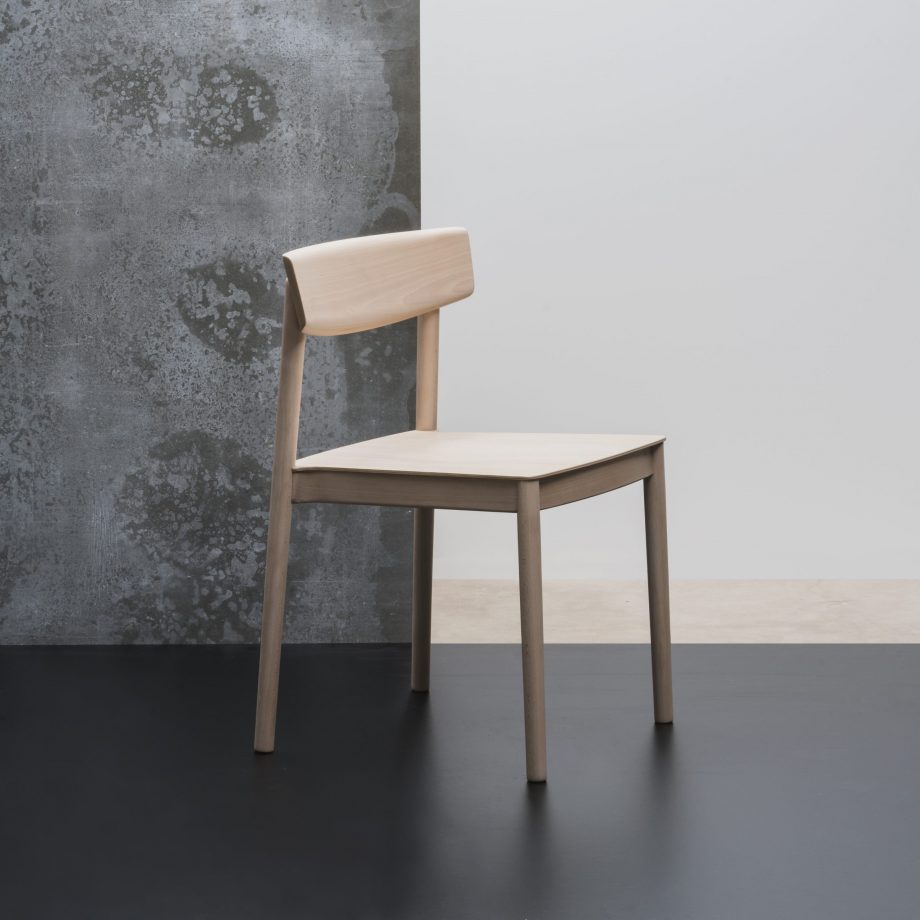 smart-chair-andreu-world-62