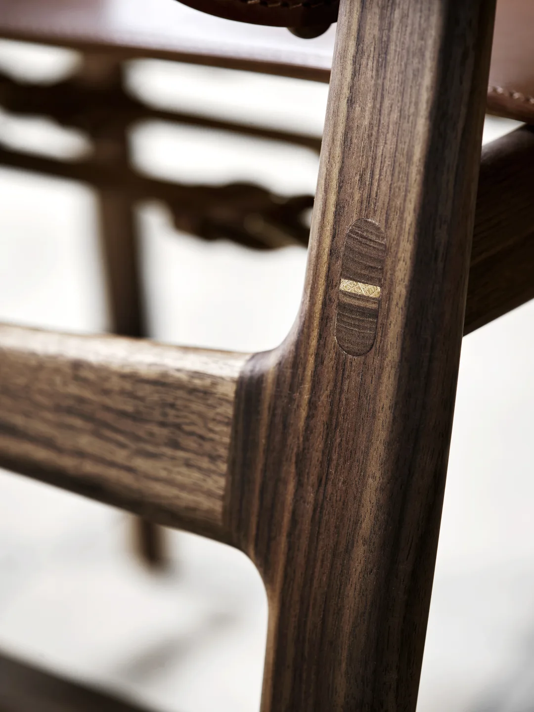 Cadira Huntsman BM1106 – detall de les potes