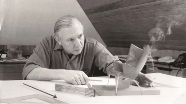 Hans J. Wegner