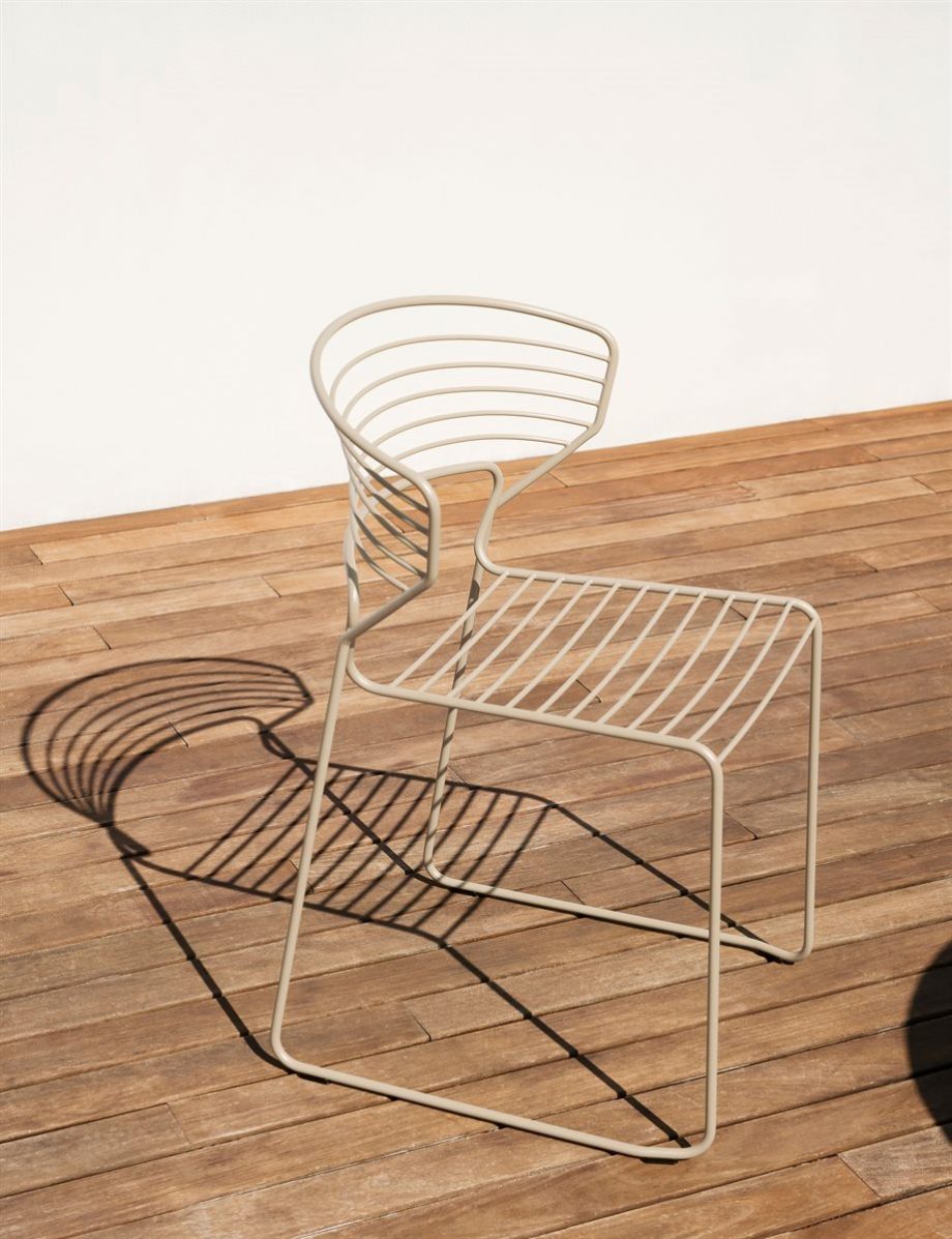 Cadira elegant d'exterior Koki Wire -
