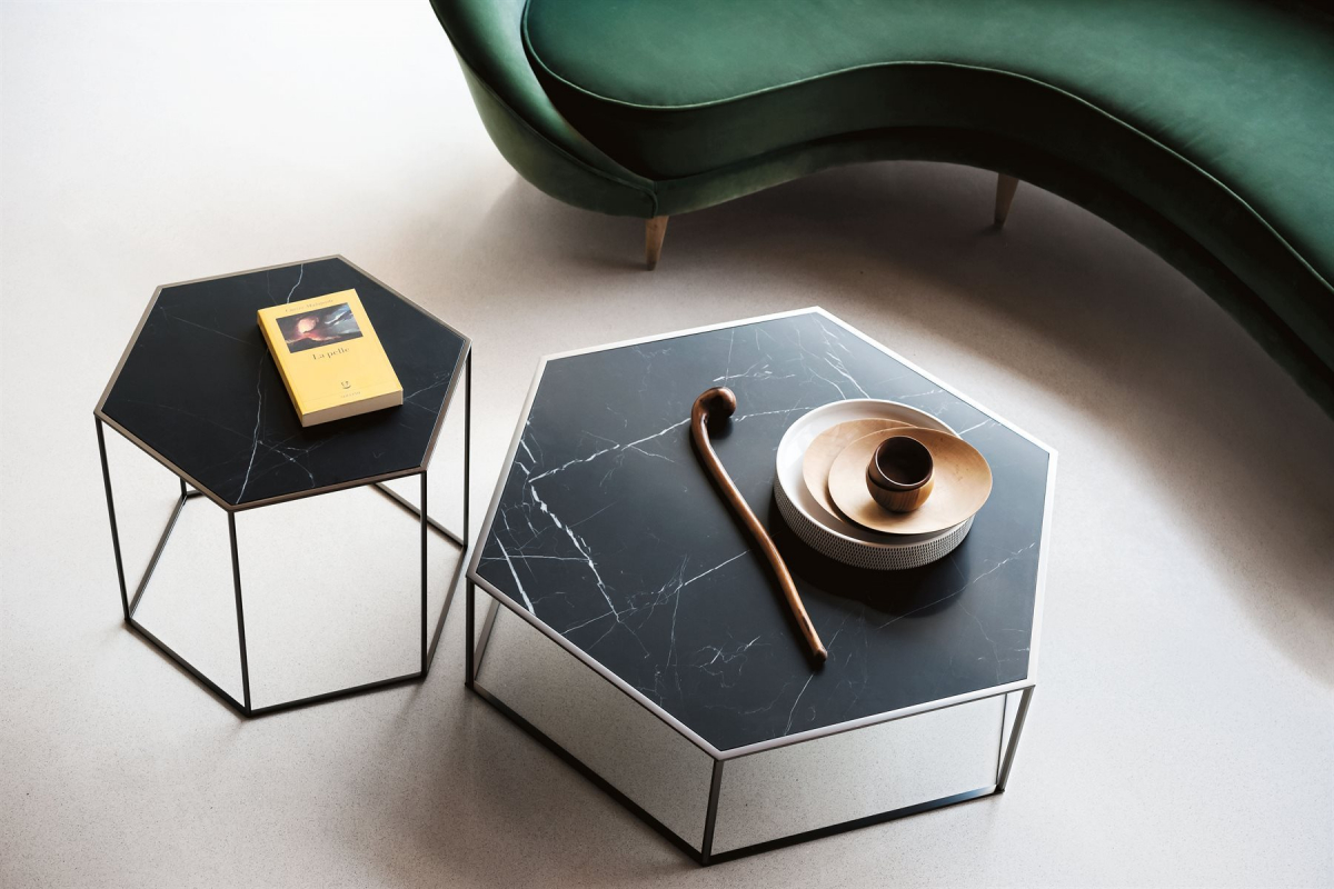 Tauleta de centre amb forma hexagonal