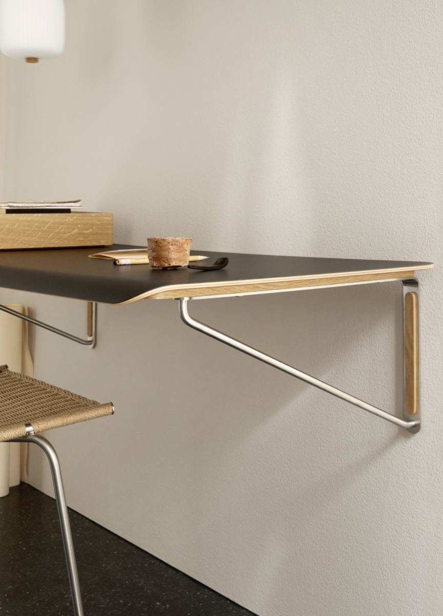 Wall Desk AB019 negre Carl Hansen